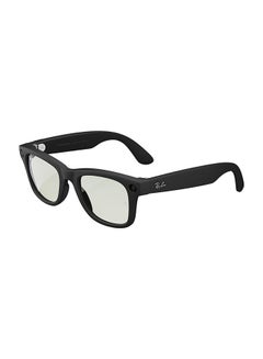 اشتري النظارات الذكية Ray-Ban Wayfarer ذات التحولات الكبيرة في الامارات