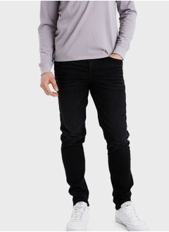 اشتري Rinse Slim Fit Jeans في الامارات