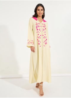 Buy Embroidered Hooded Kaftan with Long Sleeves in Saudi Arabia