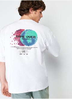 Buy White Oversize/Wide Cut Space Back Printed 100% Cotton T-shirt TMNSS24TS00021 in Egypt