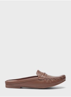 Buy Essential Flat Moccasins in UAE