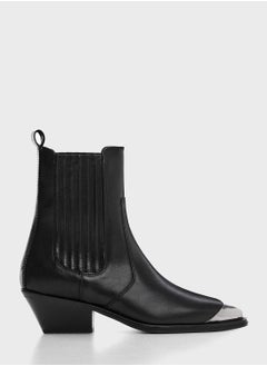 اشتري Metal Ankle Boots في الامارات