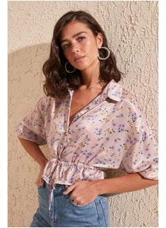 Buy Powder Crop Satin Buttoned Floral Print Woven Blouse TWOSS20BZ0517 in Egypt