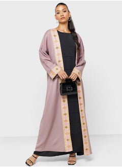 اشتري Embroidered Cape Sleeve Abaya في السعودية