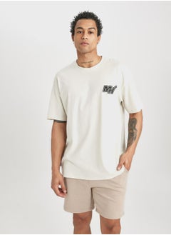 اشتري Boxy Fit Licensed By The Nba Miami Heat Crew Neck في الامارات