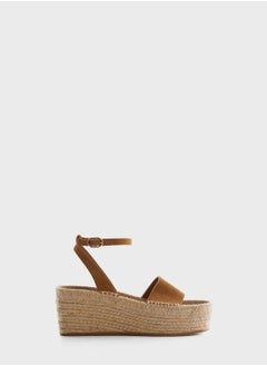 اشتري Ari Wedge Sandals في الامارات