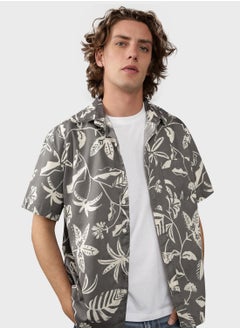 Buy Floral Print Regular Fit Print Poolside Shirt in Saudi Arabia