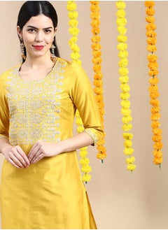 اشتري Thread Embroidered Kurta & Pocket Detail Pant Set في السعودية