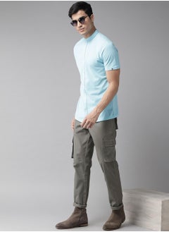 Buy Men Grey Stretchable Slim Fit Solid Cargos in UAE