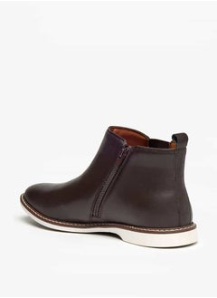 Buy Men Solid Chelsea Boots with Gusset Detail and Zip Closure in UAE