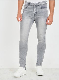 اشتري Acid Wash Skinny Fit Jeans with Knee Dart Detail في السعودية