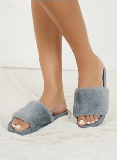 اشتري Soft Fluffy Bedroom Slippers في السعودية