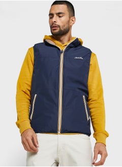 اشتري Essential Jacket في السعودية