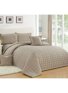 Buy Compressed Colored Comforter Set Duble Size 6 Pieces 1 comforter + 1 bed sheet + 2 Pillowcase + 2 cushion case in Saudi Arabia