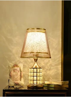 اشتري Modern Luxury Design Crystal Bedside Table Lamp 26 x 41 Centimeter في الامارات