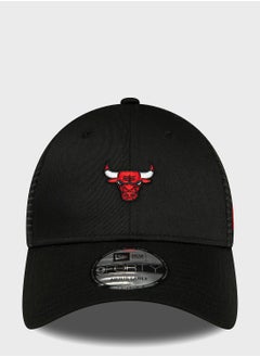 Buy Chicago Bulls Trucker Cap in UAE