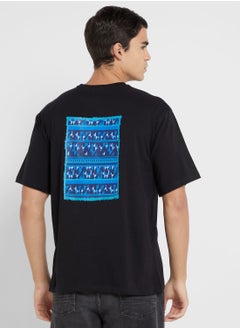 اشتري Oversized Graphic Tee في الامارات