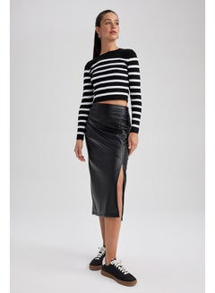 Buy Woman Knitted Pencil Skirt in Egypt