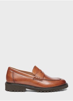 اشتري Formal Slip Ons في الامارات