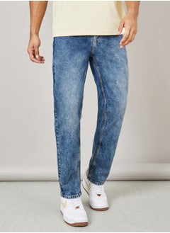 Buy Relaxed Fit Dark Wash Stretch Jeans in Saudi Arabia