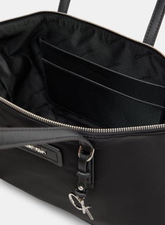 CALVIN KLEIN Bags UAE | 30% OFF First Order | Dubai, Abu Dhabi | SIVVI