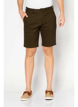 اشتري Men Solid Chino Shorts, Green في الامارات