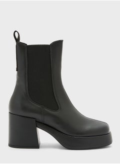 اشتري Chelsea Chunky Boots في السعودية