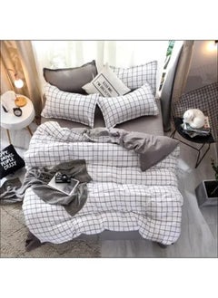 Buy 4-Piece Gorgeous Floral Design Duvet Cover Set Cotton White/Black Queen in Saudi Arabia