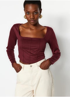 اشتري Burgundy Piping Detailed Square Neck Fitted/Situated Crop Interlock Knitted Blouse TWOAW23BZ00151 في مصر