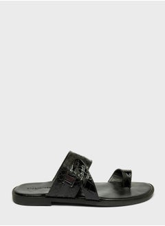 Buy Toe Ring Arabic Sandals in UAE