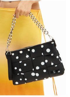 اشتري M woven droplets crossbody bag في مصر