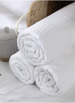 اشتري Spa Waffle Terry Reversible Bath Towel, White - 500 GSM, 70x140 cm في الامارات