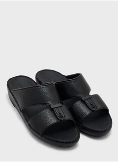 Buy Buckle Detail Traditional Arabic Sandals in UAE