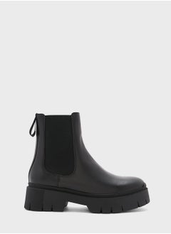 اشتري Kris Ankle Boots في السعودية