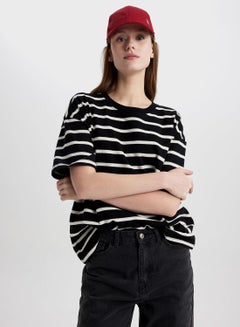Buy Oversize Fit Crew Neck Striped Cotton Short Sleeve in UAE