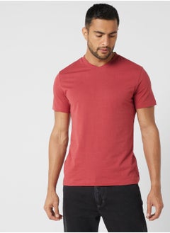 اشتري Essential V-Neck T-Shirt في الامارات