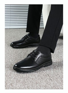 Buy Men's Business Formal Casual Leather Shoes Lace-Up Round Toe Fashion Oxford Shoes With Low Heel in UAE