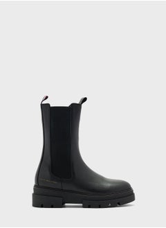 اشتري Monochromatic Chelsea Boots في السعودية