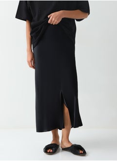 Buy Women's Viscose Satin midi skirt Slim Fit Pull On Closure Black in UAE