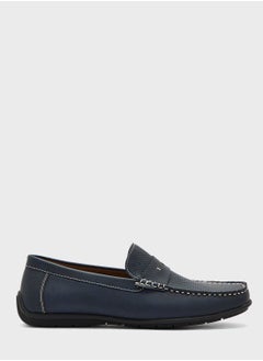 اشتري Casual Loafers في الامارات