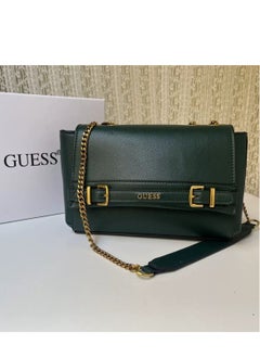 اشتري حقيبة يد نسائية من GUESS، باللون الأخضر في السعودية