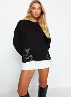 اشتري Black Crew Neck Basic Thin Applique Detailed Knitted Sweatshirt TWOAW24SW00030 في مصر