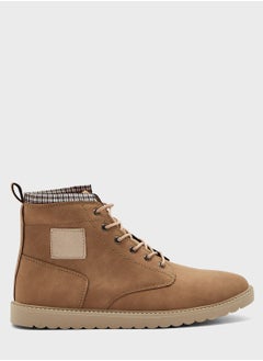 اشتري Casual Boots في الامارات