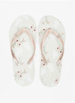 Buy Women's Textured Flip Flops in UAE