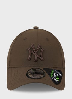 Buy 9Forty New York Yankees Cap in UAE