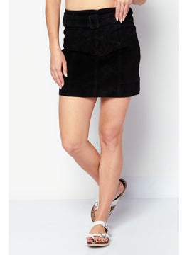 اشتري Women Belt Detailed Plain Mini Skirt, Black في الامارات