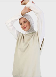 Buy Round Neck Sweatshirt in UAE