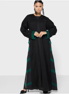 Buy Pocket Detail Abaya in UAE