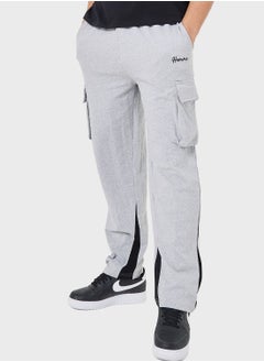 اشتري Essential Cargo Sweatpants في السعودية