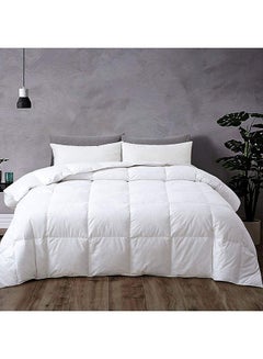 Buy Lucy Super King Size Duvet 100% Polyester  Super Soft, Lightweight And Comfortable Bedding For Bedroom  L 260 X W 220 Cm  White in UAE
